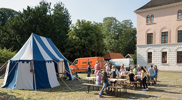 Schloss 4a